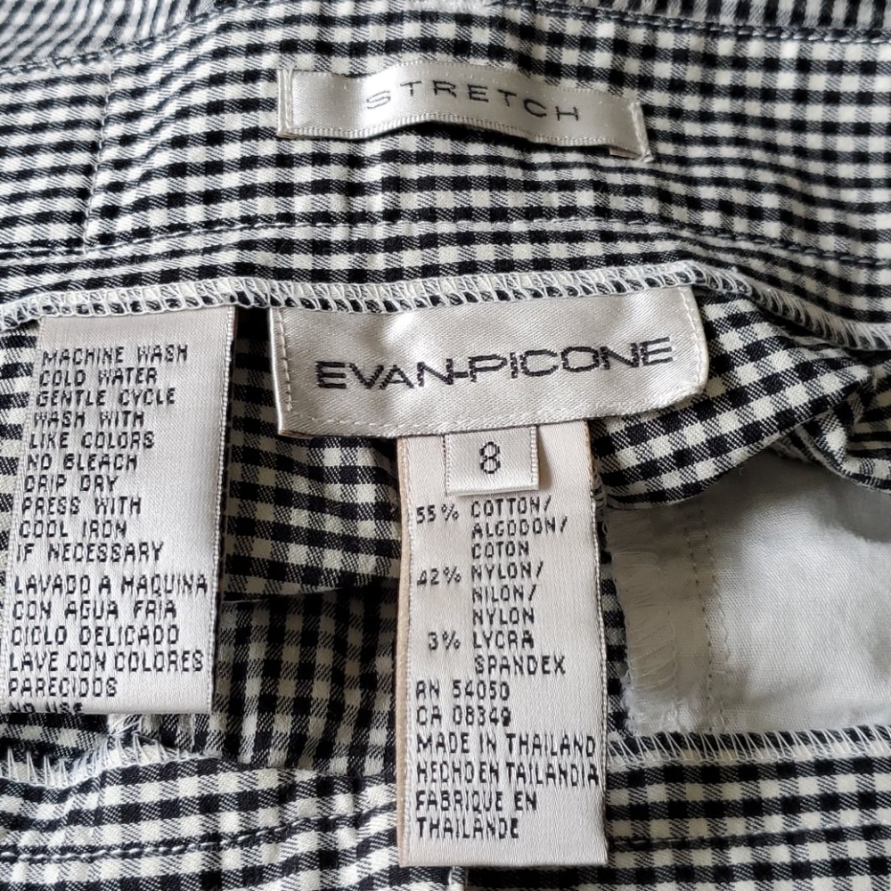 Evan-Picone Black/White Checked Capris, Size 8 - Picture 8 of 9